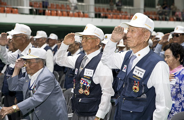 6.25전쟁 제69주년 기념식 개최2.jpg