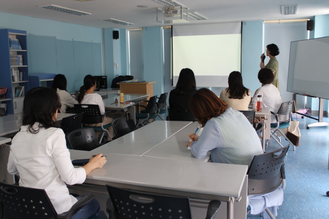 111통영시립도서관  장애인 독서문화프로그램 공모 선정-운영사진.JPG